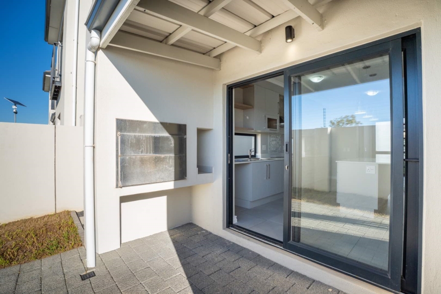 To Let 3 Bedroom Property for Rent in Groot Phesantekraal Estate Western Cape